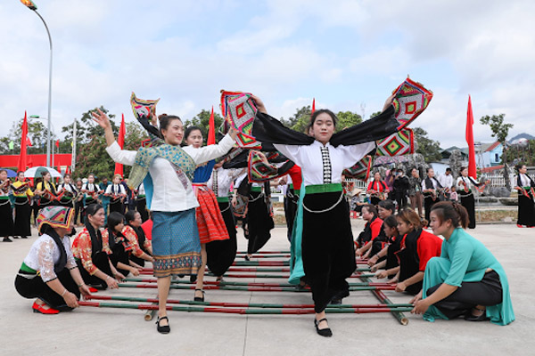 Hợp tác với dân địa phương giúp trải nghiệm của du khách thêm phần mới lạ, độc đáo